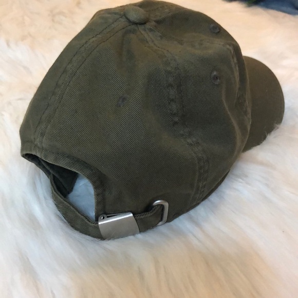 Yankees Hat 🧢 - Picture 2 of 5